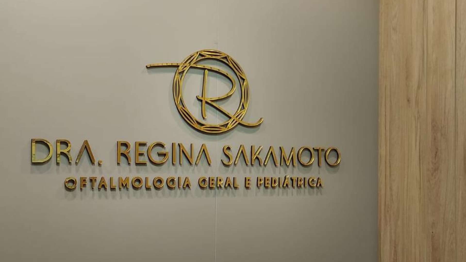 Banner da Dra. Regina Sakamoto